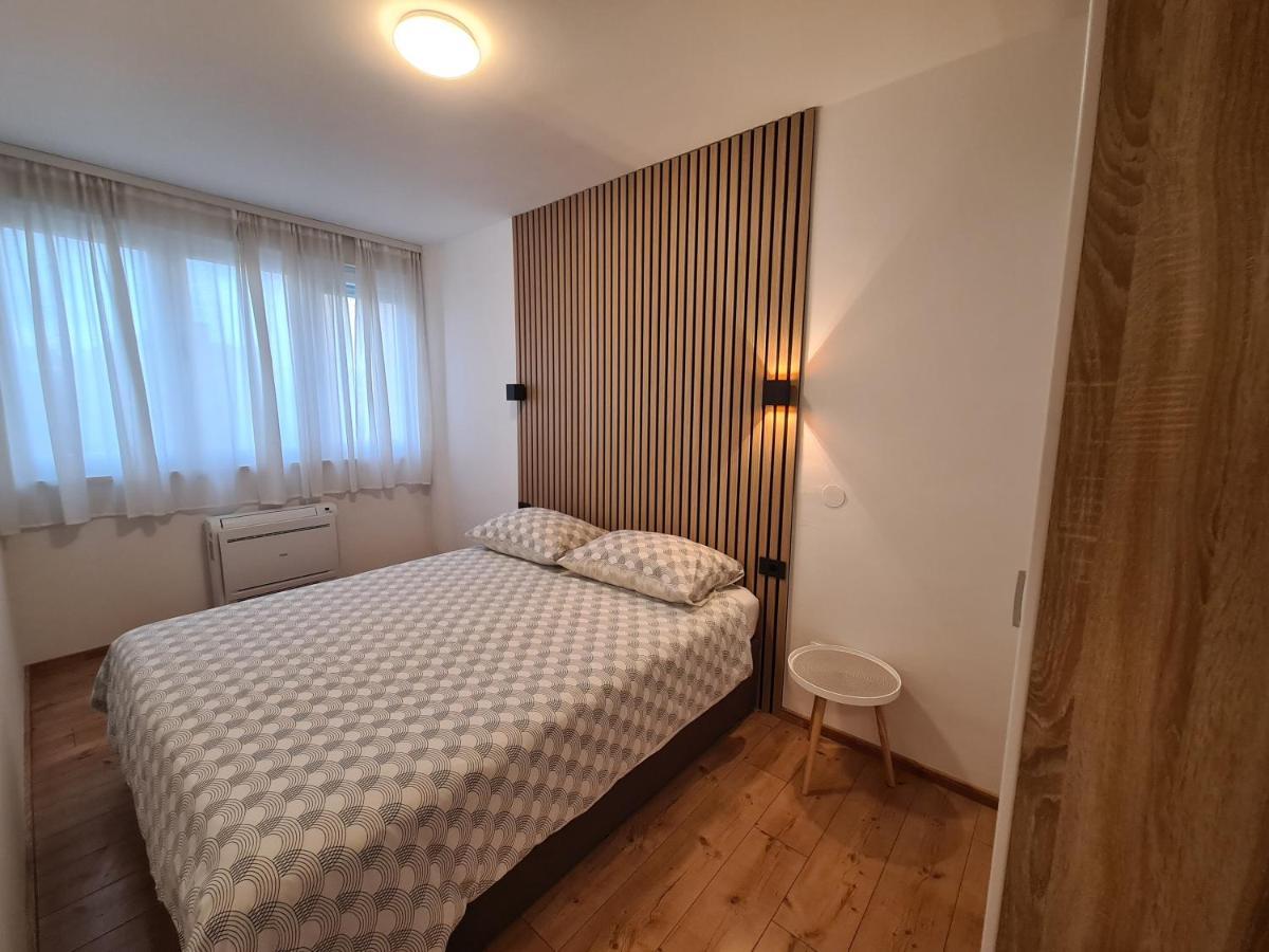 Skadenca Apartment *