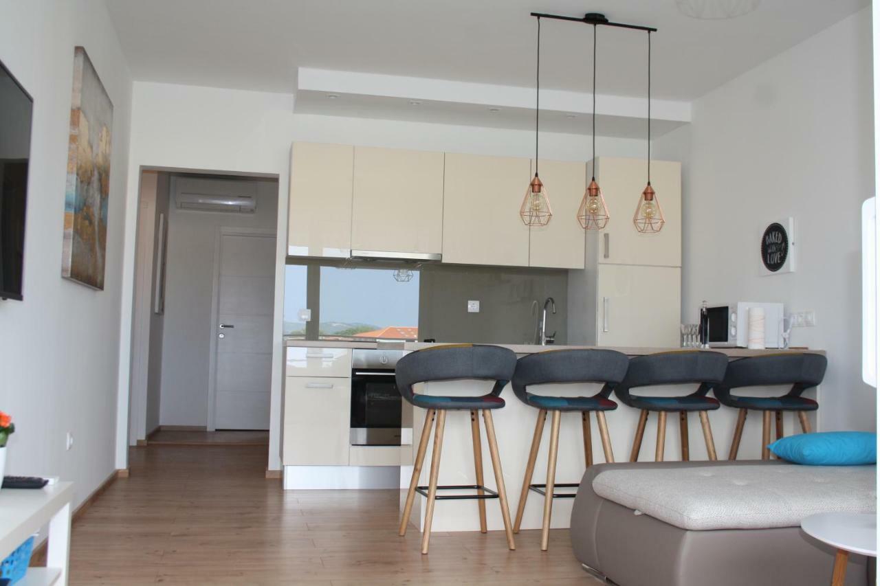Apartment Skadenca